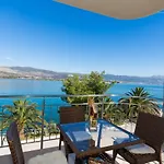 Daire Luxury L&a *