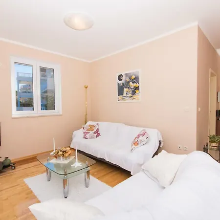 아파트 Luxury L&a