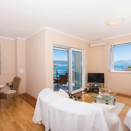 아파트 Luxury L&a