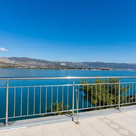 Luxury L&a 아파트 *